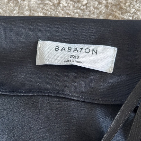 Babaton Top - Picture 2 of 8